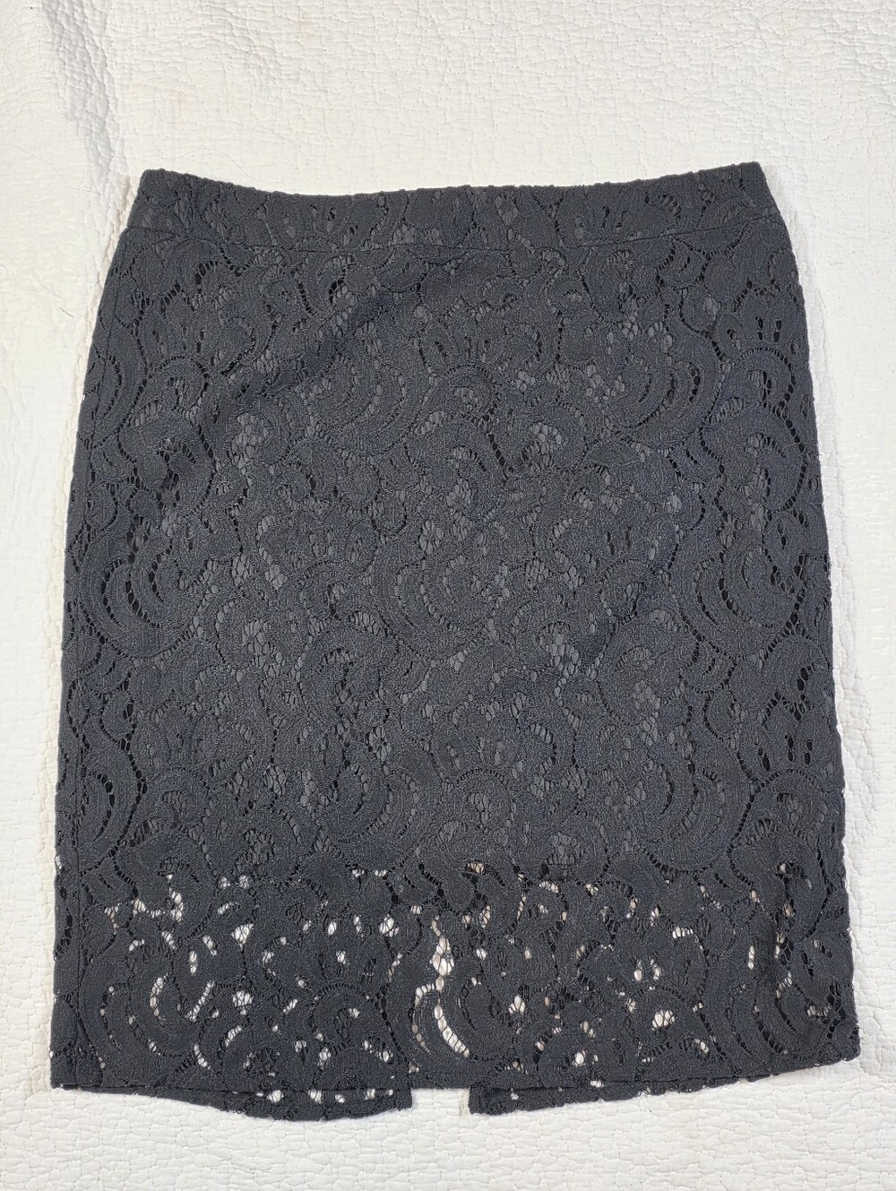 XXI Forever 21  Black Lace Pencil Skirt